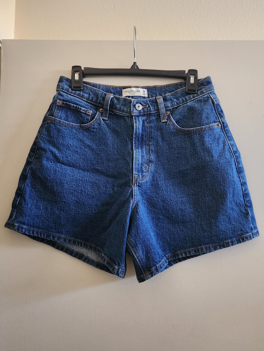 Abercrombie & Fitch Curve Love High Rise Dad Denim Jean Shorts Women's size 29